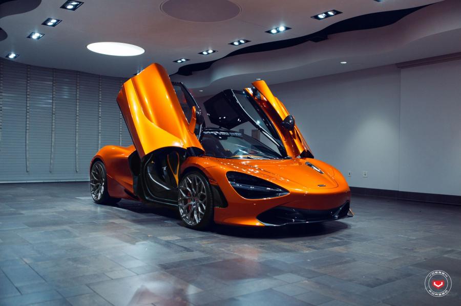  McLaren 720S on Vossen Wheels (S17-01) 2018 года  (фото 16 из 21)